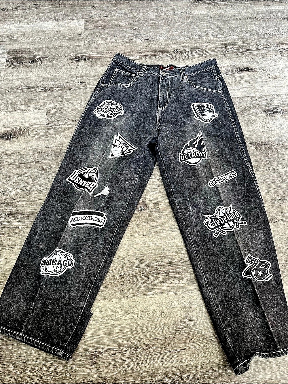Vintage Y2K Rocawear Premium Goods jeans Relaxed Graphic Jeans in Black Waist 38